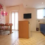 Case Vr Holiday Maison De Fleur